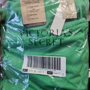 Pink active leggings